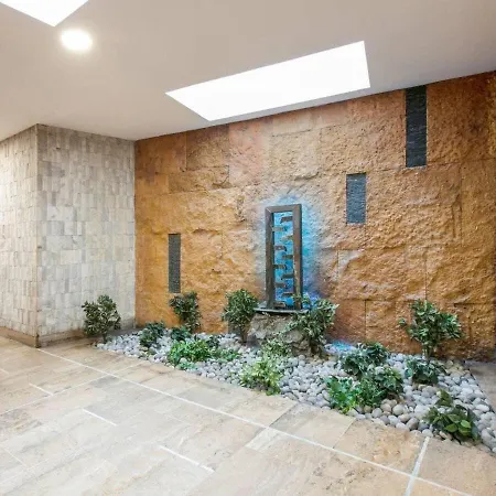 Beautiful 1 Bedroom Near Eiffel Tower