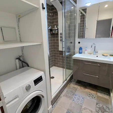 Beautiful 1 Bedroom Near Eiffel Tower * París